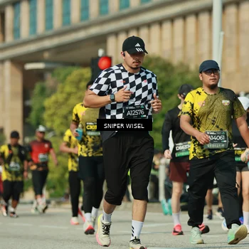 Runner Photo 6157281