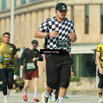 Runner Photo 6157297