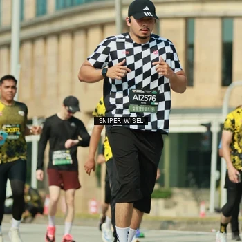 Runner Photo 6157320
