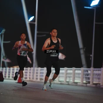 Runner Photo 6157354