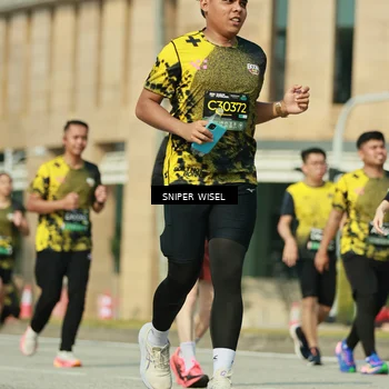 Runner Photo 6157360