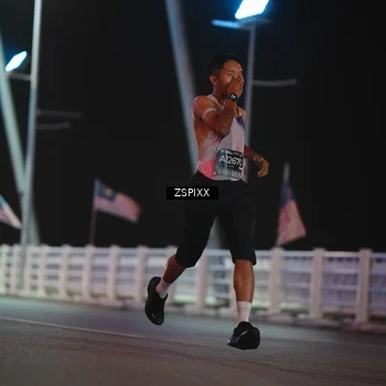 Runner Photo 6157372