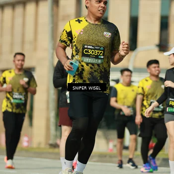 Runner Photo 6157393