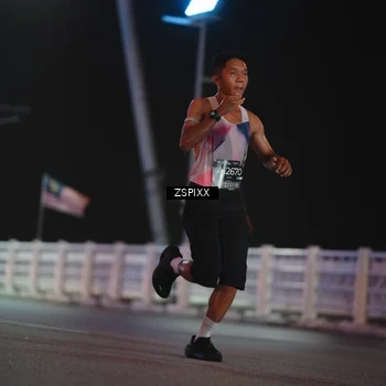 Runner Photo 6157410
