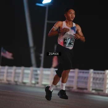 Runner Photo 6157417