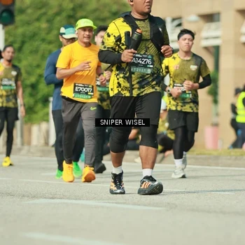 Runner Photo 6157422