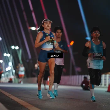 Runner Photo 6157501