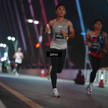 Runner Photo 6157624