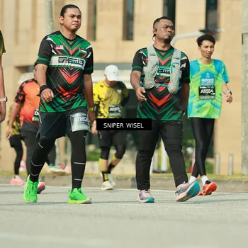 Runner Photo 6157636