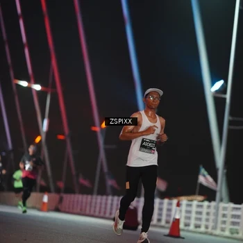 Runner Photo 6157652