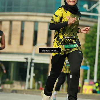 Runner Photo 6157719