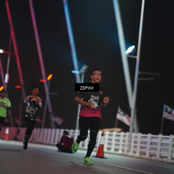 Runner Photo 6157726