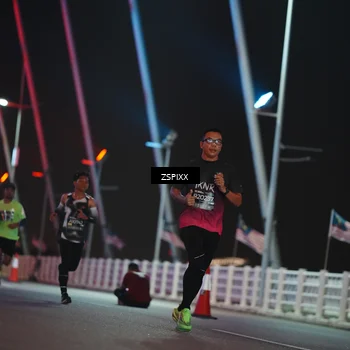 Runner Photo 6157736