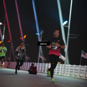 Runner Photo 6157752