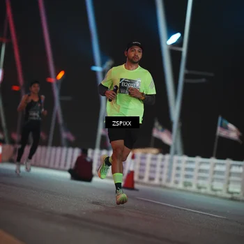 Runner Photo 6157831