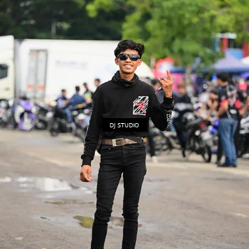 Runner Photo 6157849