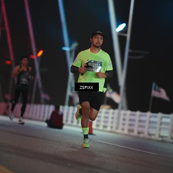 Runner Photo 6157868