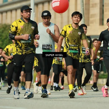 Runner Photo 6157895