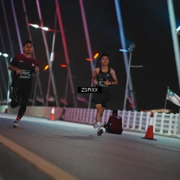 Runner Photo 6157918