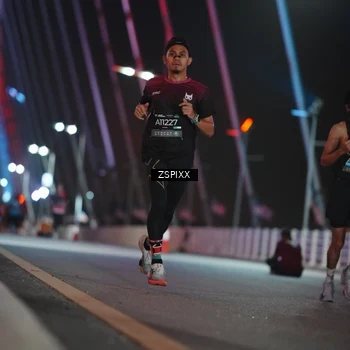 Runner Photo 6157931