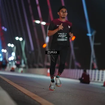 Runner Photo 6157951