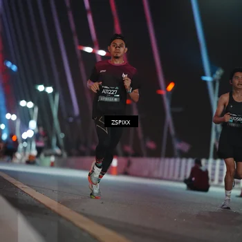 Runner Photo 6157974