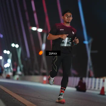 Runner Photo 6157989