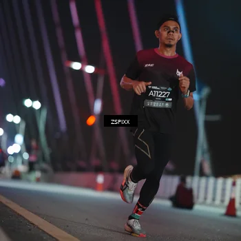 Runner Photo 6157996