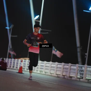 Runner Photo 6158035