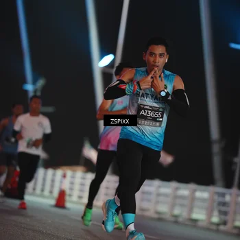 Runner Photo 6158180