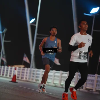 Runner Photo 6158192