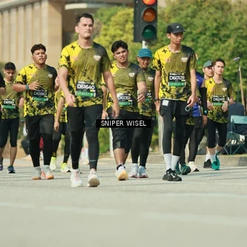 Runner Photo 6158221