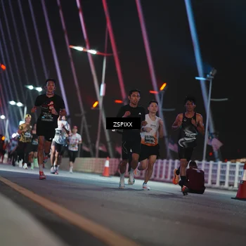 Runner Photo 6158253