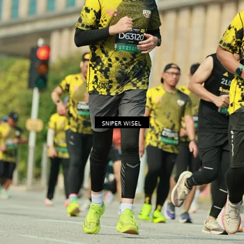 Runner Photo 6158339