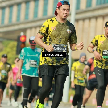 Runner Photo 6158373