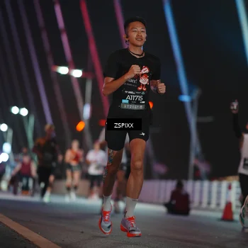 Runner Photo 6158392