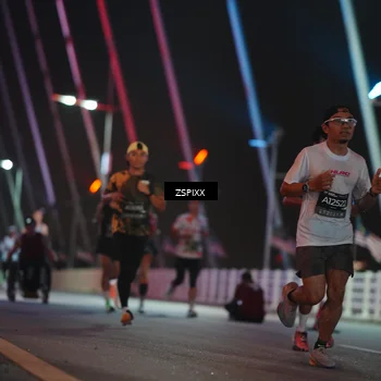 Runner Photo 6158402
