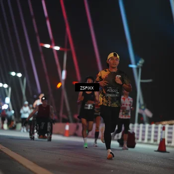 Runner Photo 6158421
