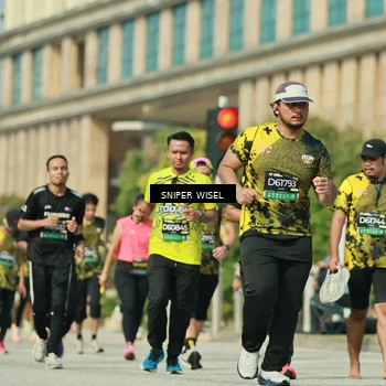 Runner Photo 6158431