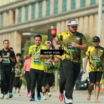 Runner Photo 6158444