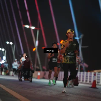 Runner Photo 6158492