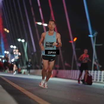 Runner Photo 6158621