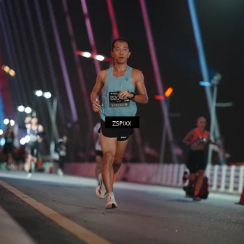 Runner Photo 6158628