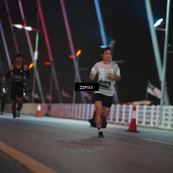 Runner Photo 6158689