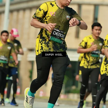 Runner Photo 6158699