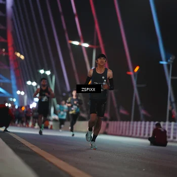 Runner Photo 6158707