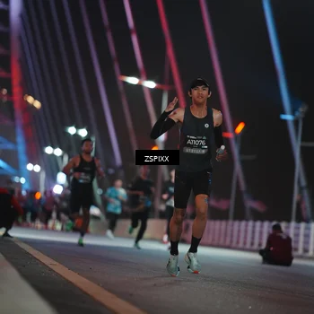 Runner Photo 6158720
