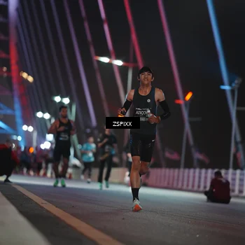 Runner Photo 6158738