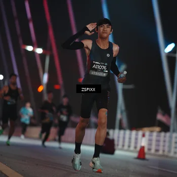 Runner Photo 6158768