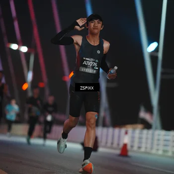 Runner Photo 6158778
